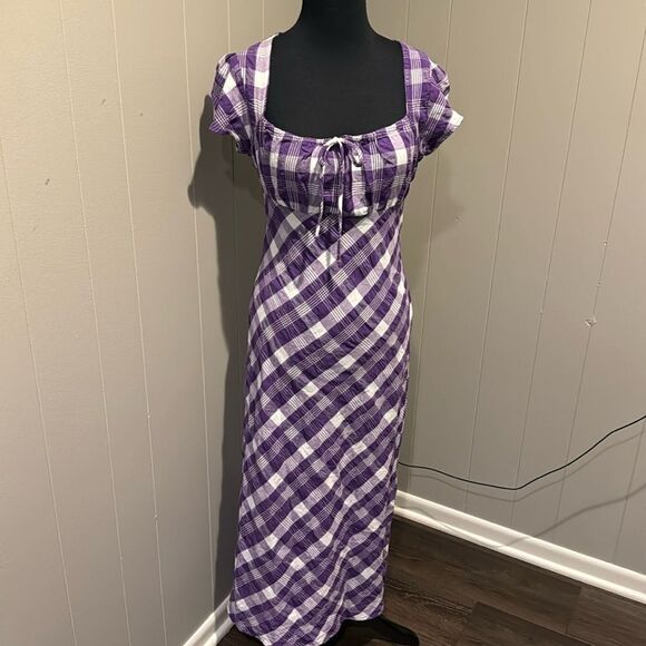 Free Poole Natalya purple/white gingham check babydoll style midi dress. Small. - Picture 1 of 7